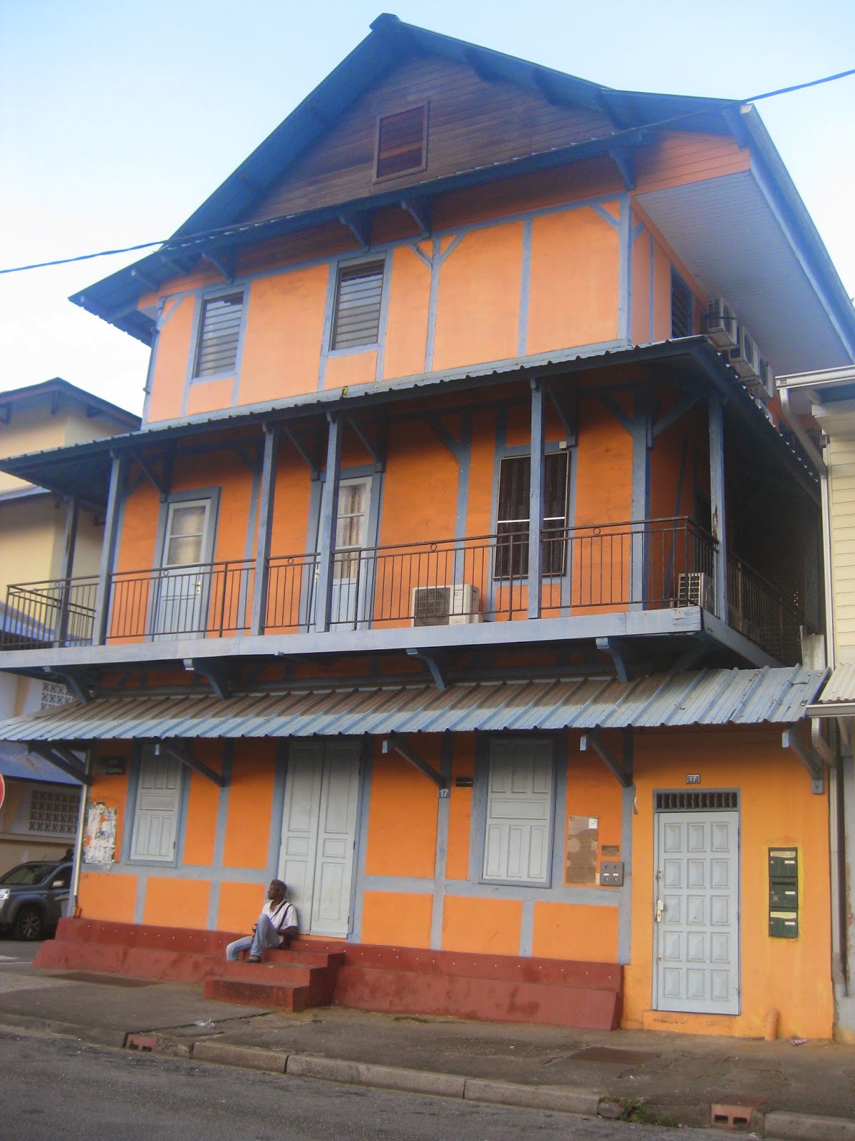 Teaching in French Guiana Cayenne's creole architecture