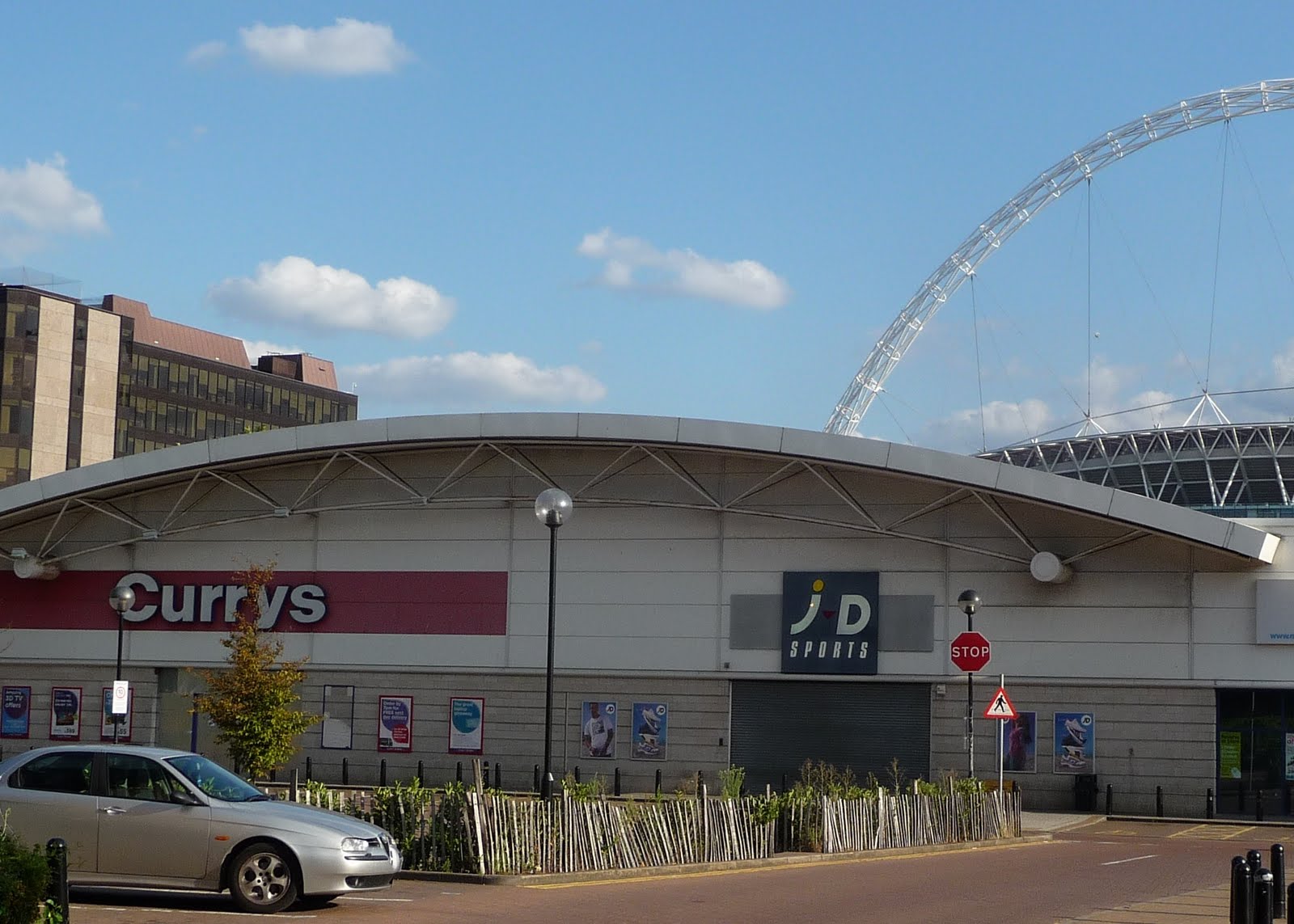 WEMBLEY MATTERS 6pm all appears quiet in Wembley