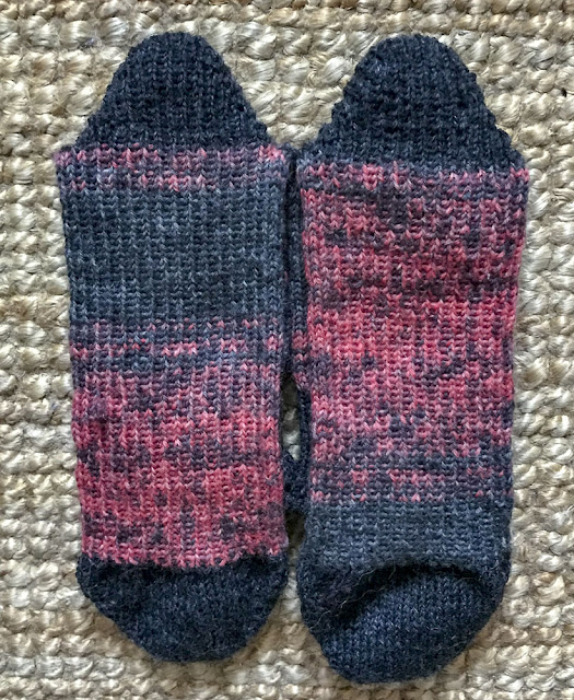 sockor, tå-upp, förkortade-varv-häl, bumeranghäl, elastisk-avmaskning, stickning, knitting sockor, tå-upp, förkortade-varv-häl, bumeranghäl, elastisk-avmaskning, stickning, knitting