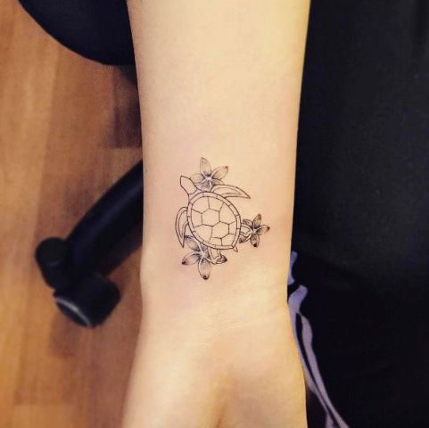 Mini tatuagens femininas Mini tatuagens femininas