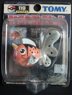 Seaking Pokemon figure Tomy Monster Collection black package series