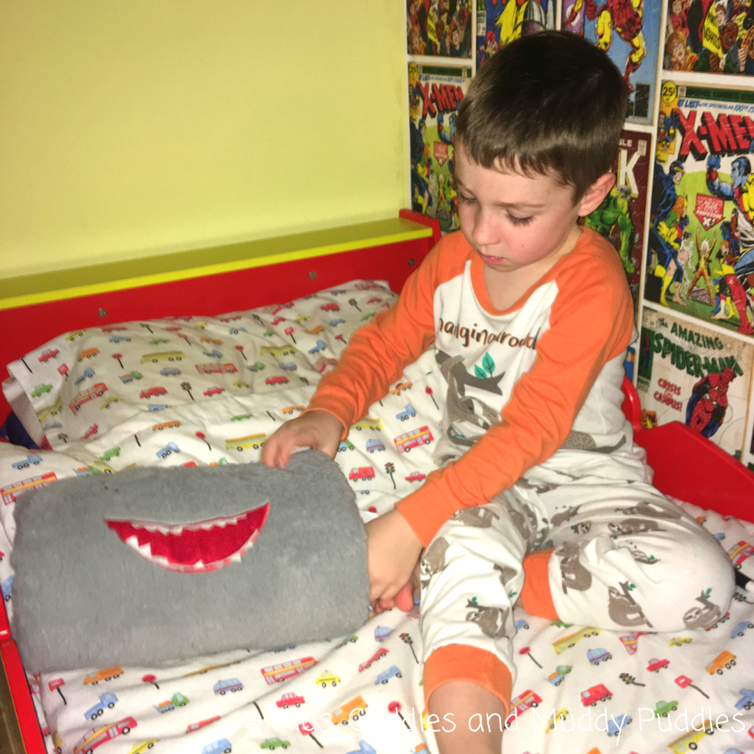 Kids, Cuddles and Muddy Puddles How to Encourage Positive Thoughts at