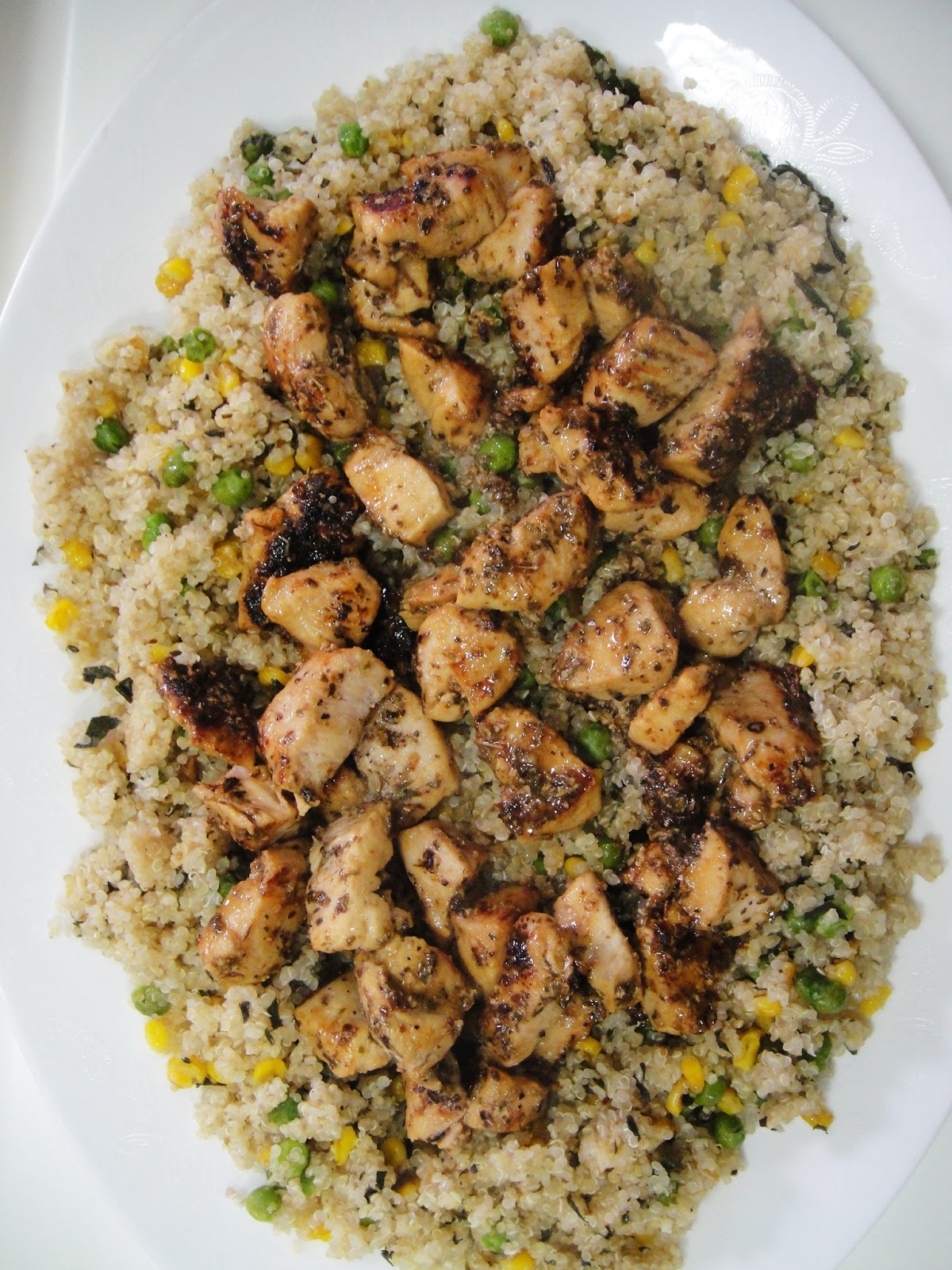 Maryam's Culinary Wonders: 1117. Grilled Chicken over Minted Quinoa