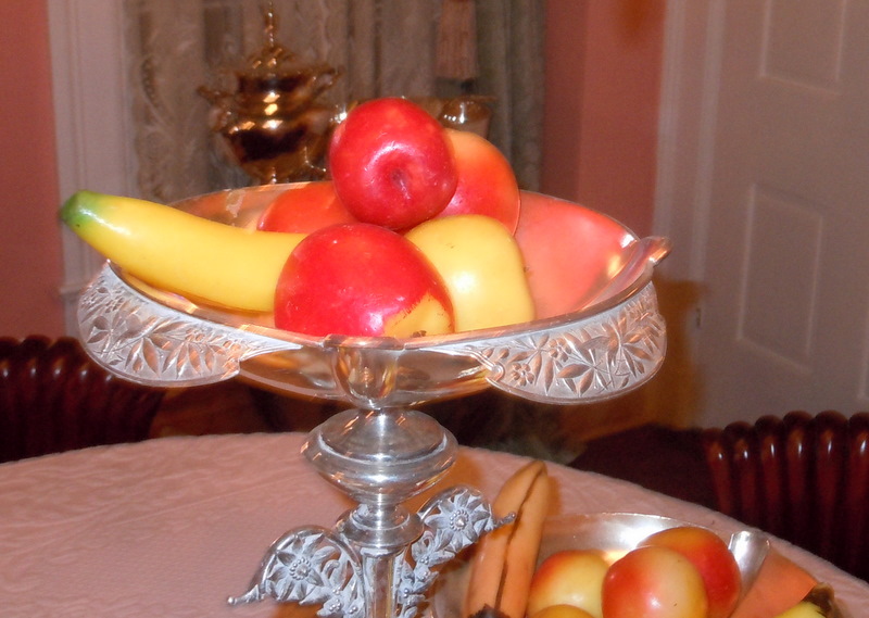 My Old Historic House: Grandmothers Wax Fruit.