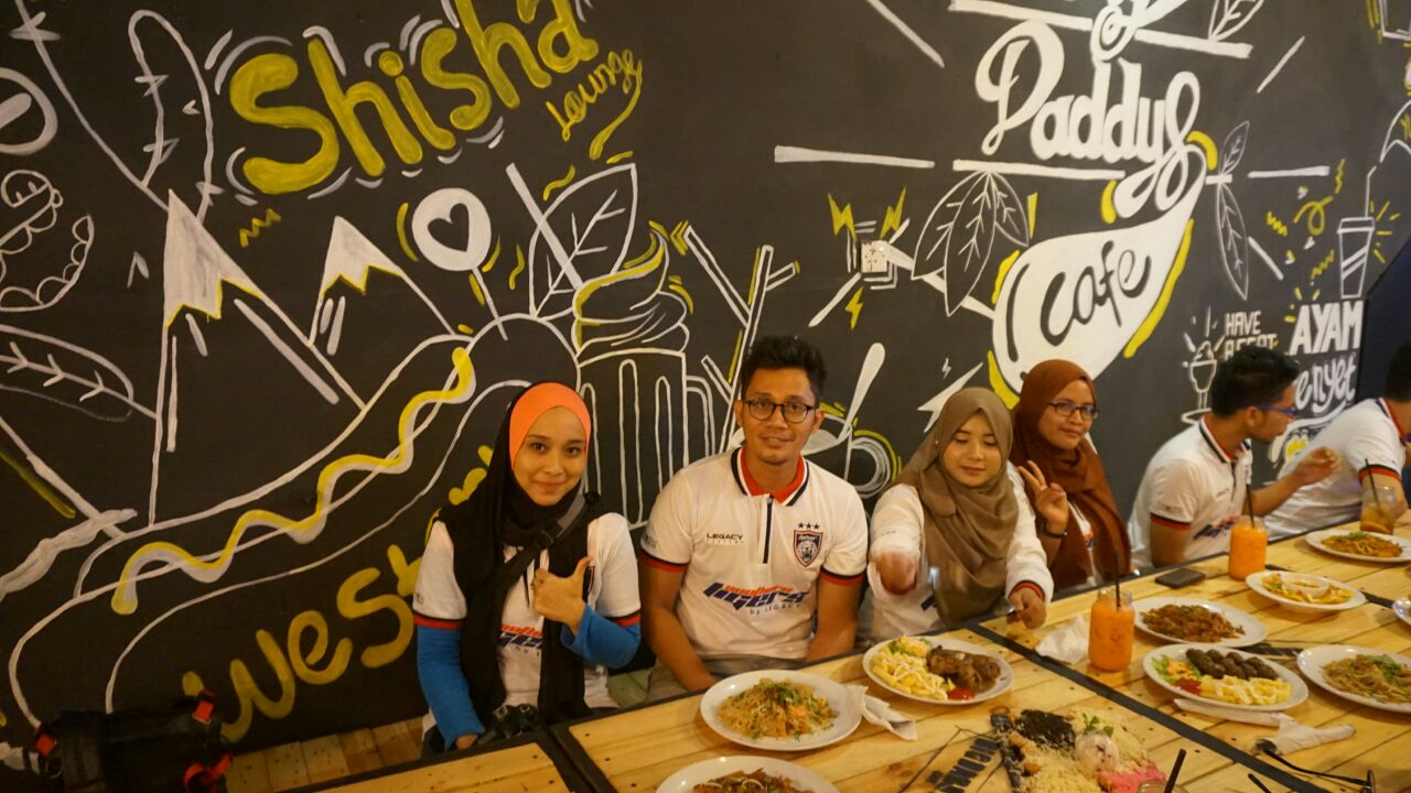 Johor Trip: Supper di Bigdaddy's Family Cafe, Johor Bahru 