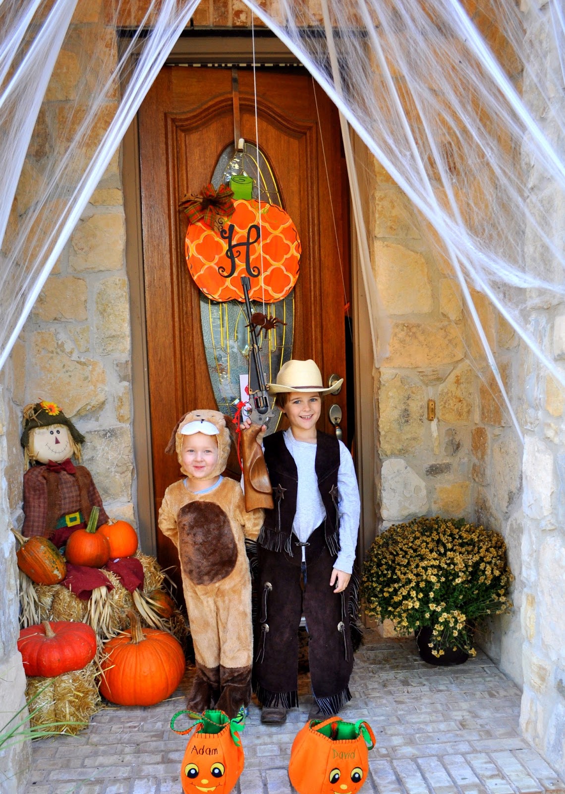 House's Home: Halloween Farm Party