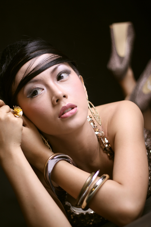 Tenty Kamal Photo Shoot ~ foto artis sexy