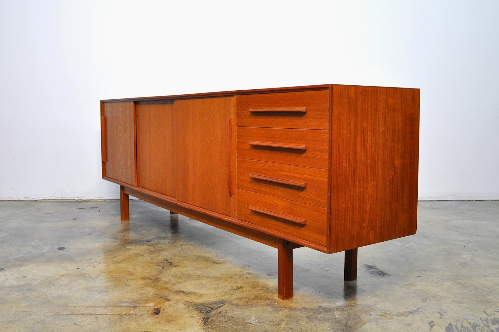 SELECT MODERN: Dyrlund Teak Credenza, Bar, Sideboard, Buffet with Hutch