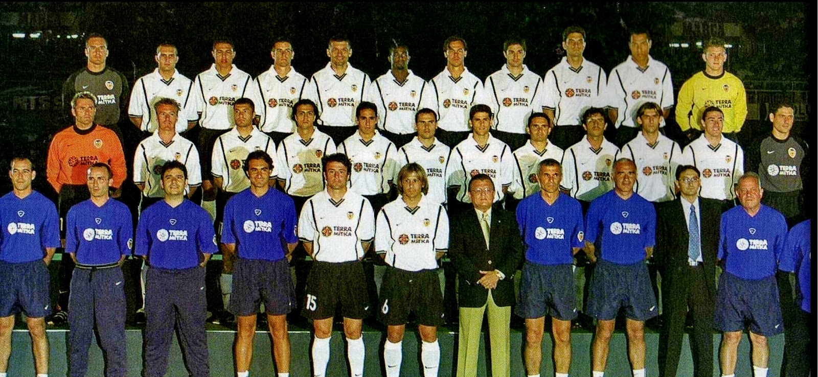 Jugadores del valencia 2000