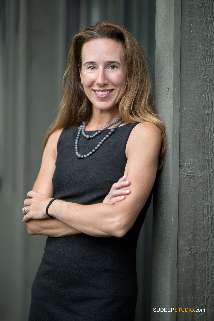 Outdoor Professional Headshots Natural Light Business Portraits Ann