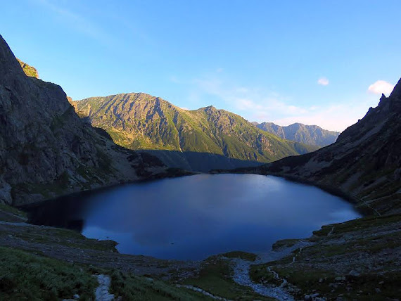 Czarny Staw pod Rysami czarny