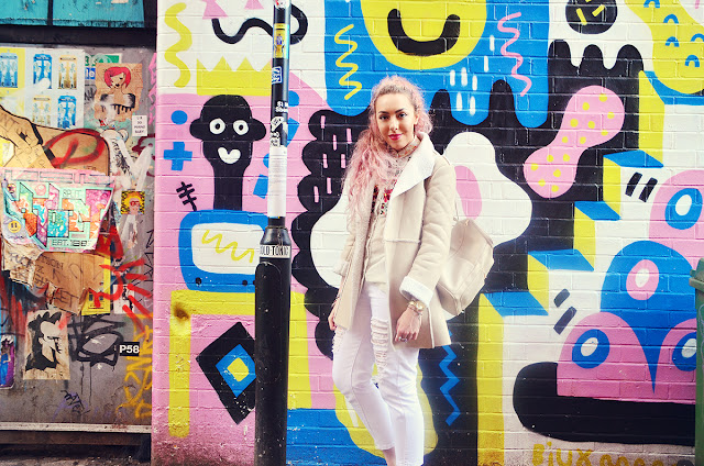 Stephi LaReine // Liverpool, UK Fashion and Lifestyle Blogger with pink hair