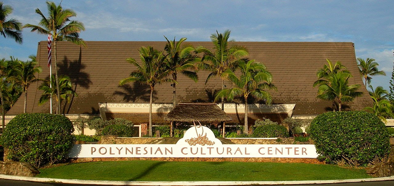 Sizzling Tourist Hotspots in Hawaii | Entrance to the Polynesian Cultural Center Hawaii Sizzling Tourist Hotspots in Hawaii | Entrance to the Polynesian Cultural Center Hawaii