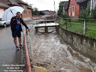 Ploaie torentiala in Hotarel, Bihor, Romania (iulie 2018)
