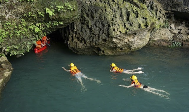 Về Quảng Bình khám phá hang động nổi tiếng thế giới và những địa danh tuyệt đẹp