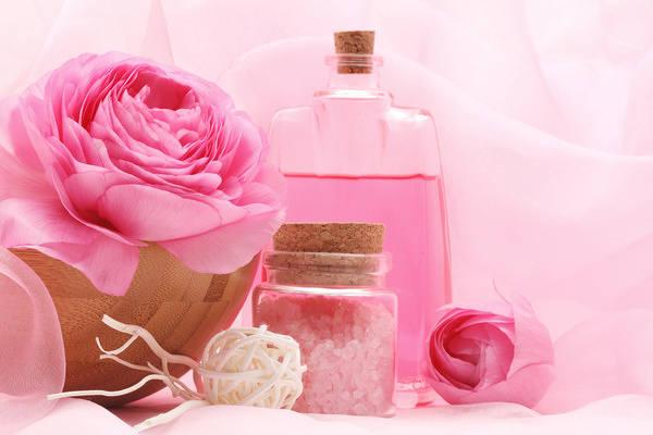 cách trị nám bằng nước hoa hồng và nước muối cách trị nám bằng nước hoa hồng và nước muối