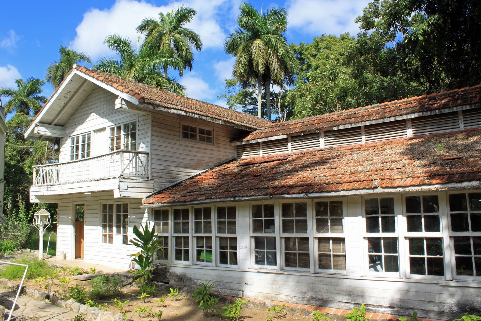 Travel With Us Hemingway House Cuba