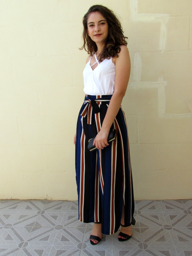 Striped palazzo pants, how to style wide trousers, white cami top, dressfo review