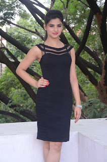 kamna ranawat selfie raja photos kamna ranawat selfie raja photos