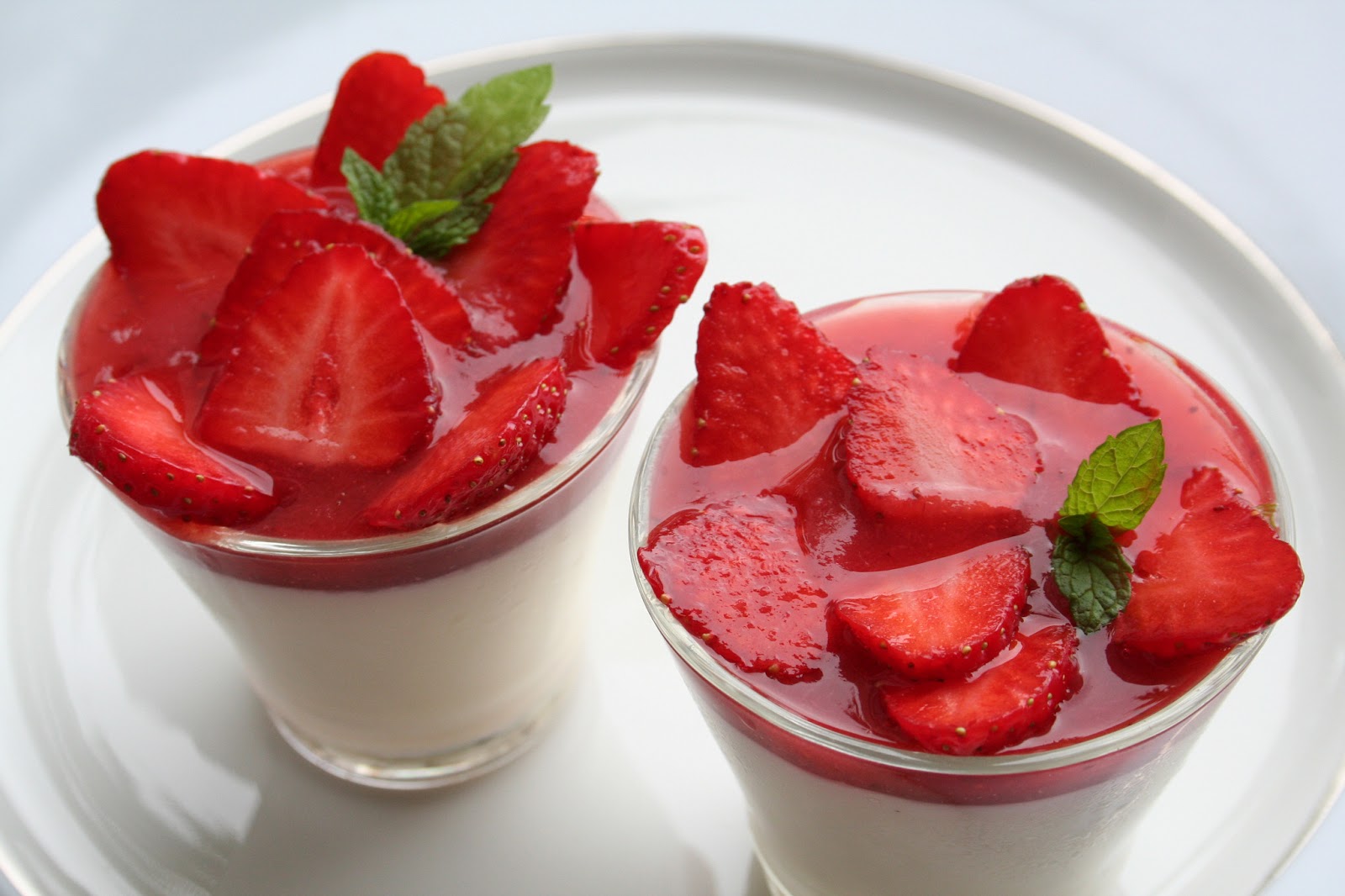 Fais péter la recette !: Panna cotta à la fraise