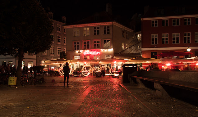 Canale di Nyhavn di notte-Copenhagen