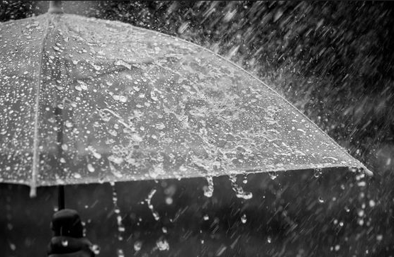 Kata-kata Bijak Mutiara Penuh makna di Saat Hujan - KATABIJAKPEDIA