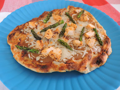 Chicken and Asparagus Grilled Pizza