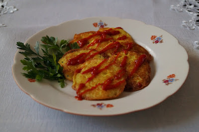 Mini omlety z kaszy jaglanej