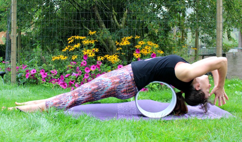 Yoga with a wheel + a giveaway! | Farm Girl
