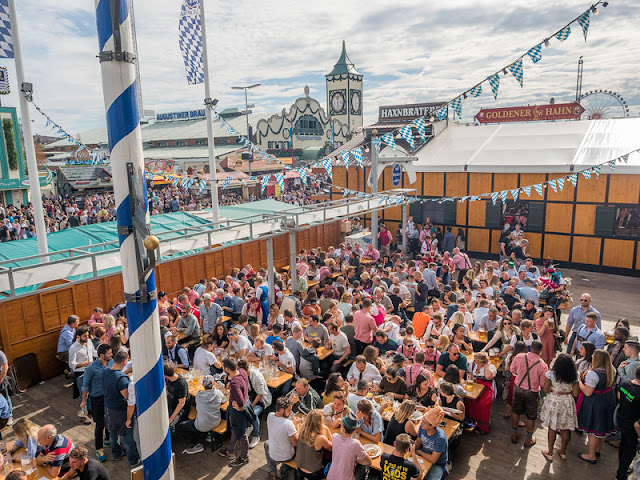 Ambientes da Oktoberfest na Alemanha Ambientes da Oktoberfest na Alemanha