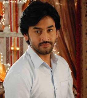 Shashank Vyas Family Wife Son Daughter Father Mother Marriage Photos Biography Profile.