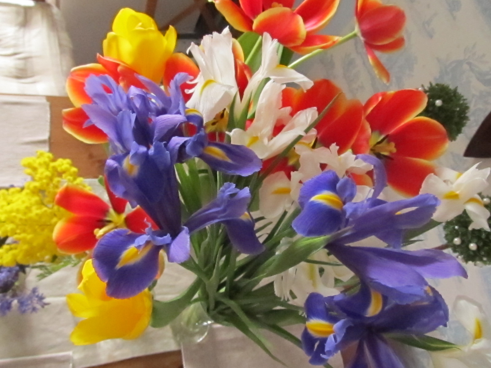 поделки из атласных лент 8 марта