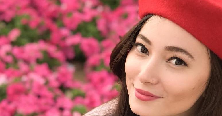 Profil Terlengkap Asmirandah: Masa Kecil Dan Keluarga, Agama Sekarang