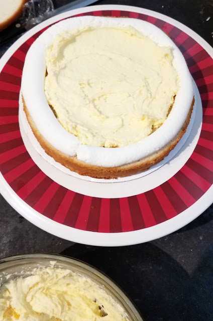 cake layer with frosting dam and shortcut bavarian cream