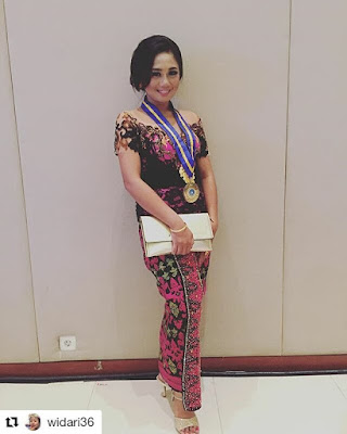 Kebaya Wisuda Lengan Pendek Kebaya Wisuda Lengan Pendek