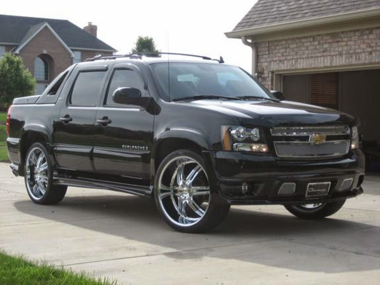 2015 Chevrolet Avalanche Car Prices Pictures - Best Prices ... 2015 Chevrolet Avalanche Car Prices Pictures - Best Prices ...