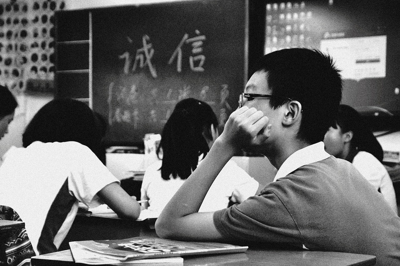 Why don't class toppers succeed? - Motivational Article for Last Bench Students in English Why don't class toppers succeed? - Motivational Article for Last Bench Students in English