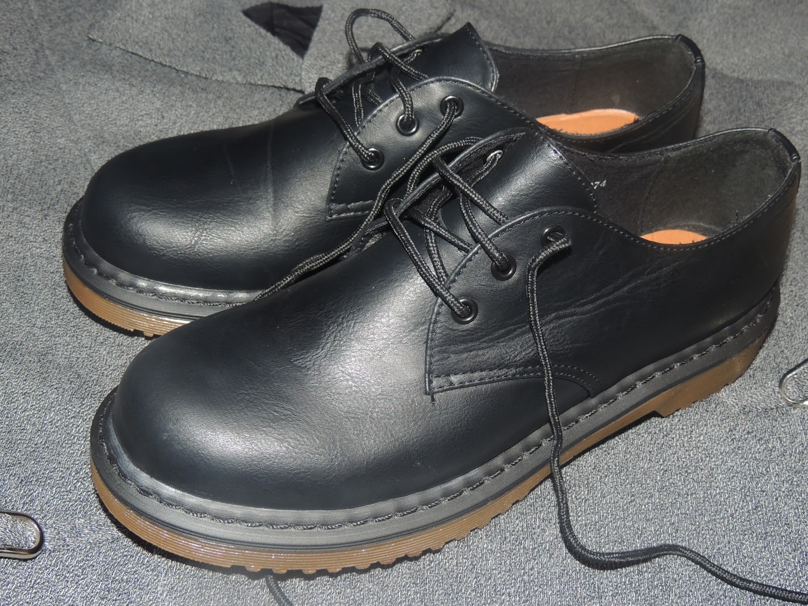 AUTHENTIC DUPLICATE.: Recent Purchase: Dr Martens 1461 Dupes