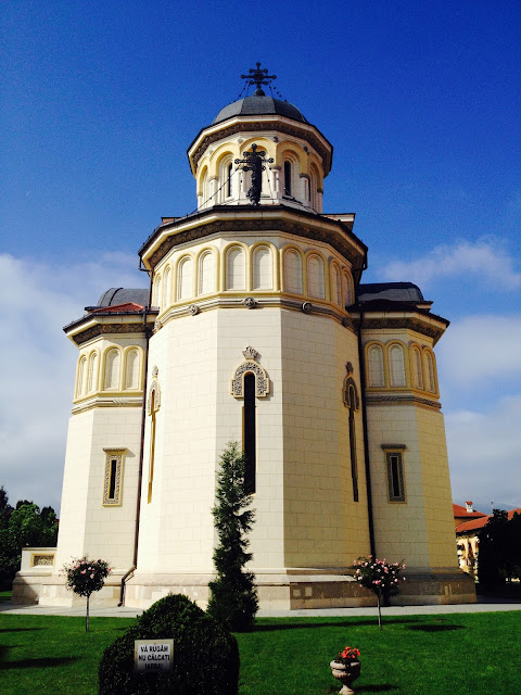 uca photography,alba iulia, traveling, road car, road trip, Romania