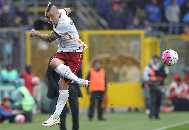 Radja Nainggolan AS Roma Radja Nainggolan AS Roma
