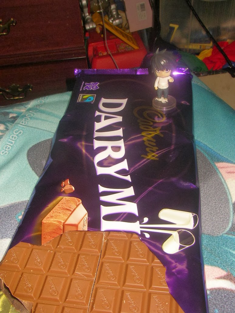 Tiggerlily's Blog Gorillas and Giant Dairy Milk Bars