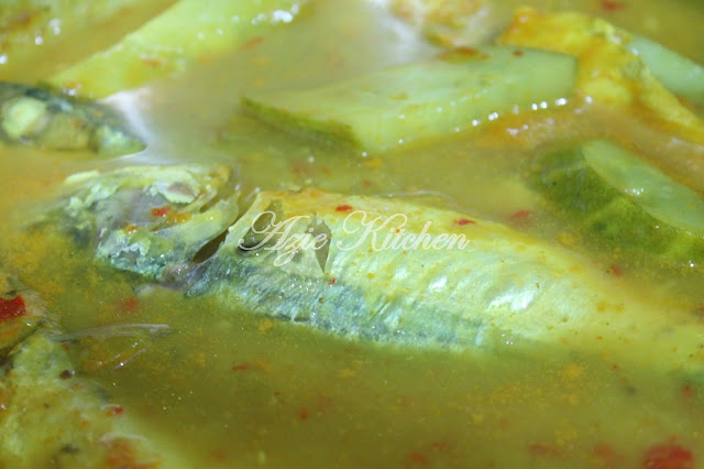 Masak Tempoyak Ikan Kembung Dengan Timun