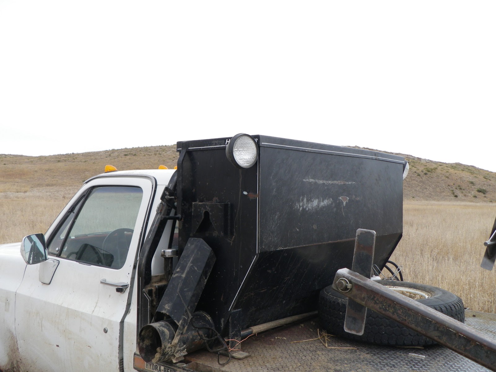 Jake's Ramblings Cake Feeder