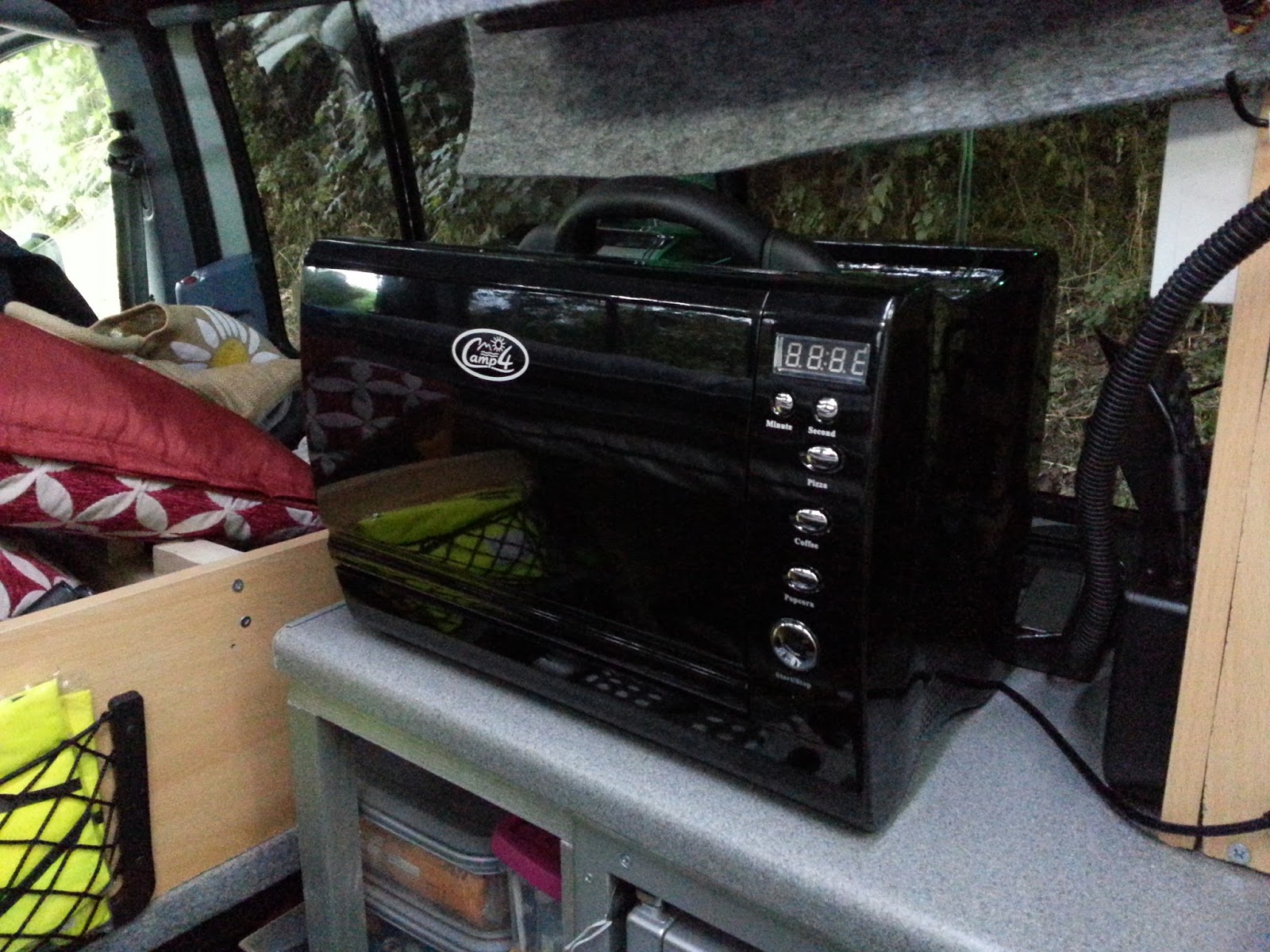 Conversion of a regular car into a MicroCamper The next step