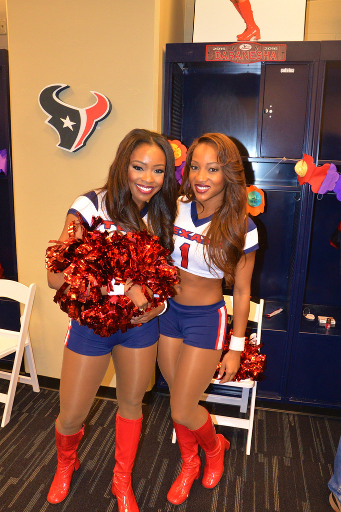 Pro Cheerleader Heaven Photos from the Houston Texans Cheerleaders Bikini Calendar Release Party