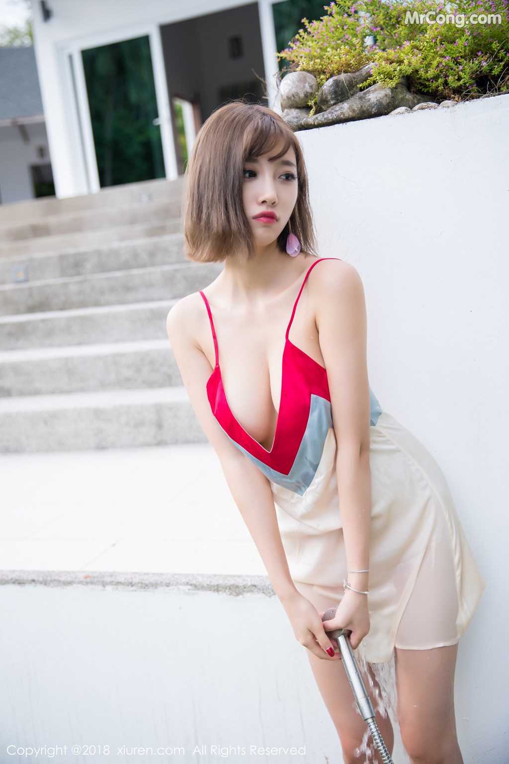 XIUREN No. 1027: Model Yang Chen Chen (杨晨晨 sugar) (51 photos)