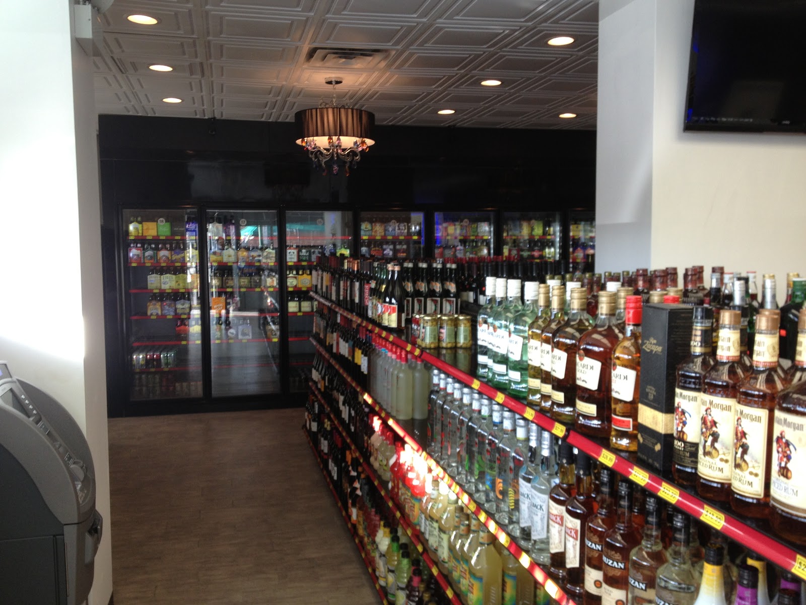 Chevanston Rogers Park Red Violin Wine & Spirits Is Open