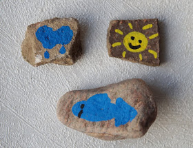 DIY: Steine mit Stiften bemalen - Tipps für Anfänger. Einfache Motive wie Sonne, Wolken und Fische sind super für Anfänger und Kinder geeignet.