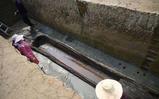 More on 2,200 year old boat coffins unearthed in SW China More on 2,200 year old boat coffins unearthed in SW China