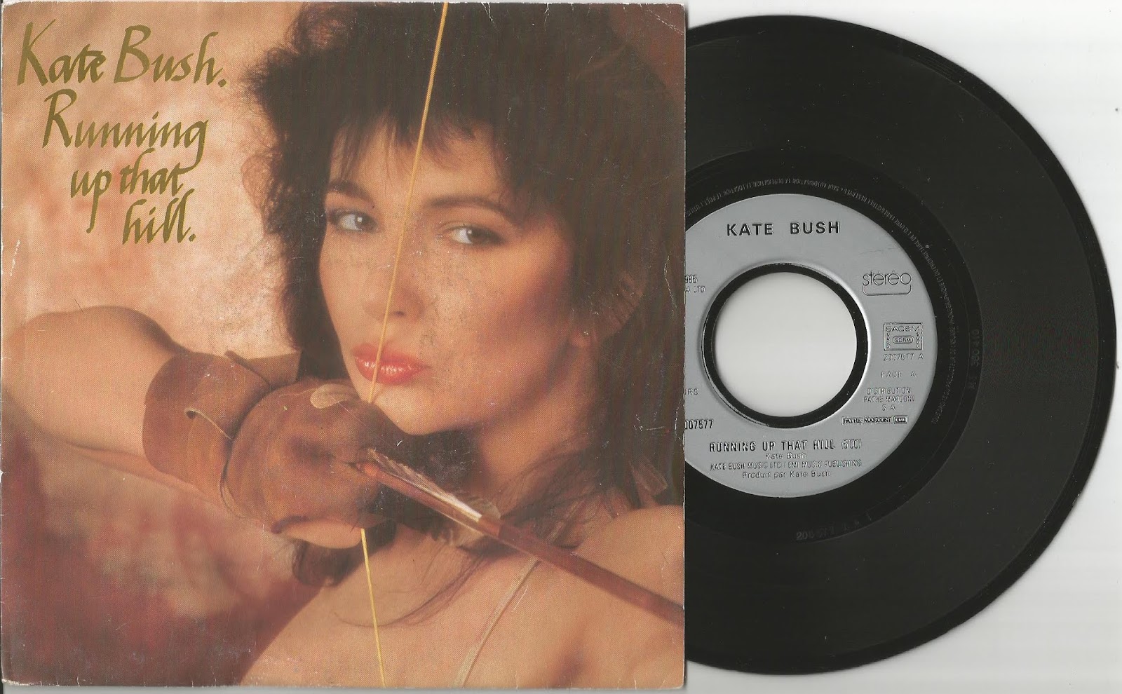 Kate bush running up that hill. Running up that hill кейт буш. Kate bush running up that hill обложка. Песня кейт буш. Kate bush.